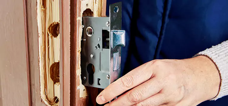 Garage Door Lock Replacement Somerville